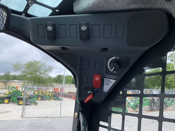 2026 John Deere 317G-7