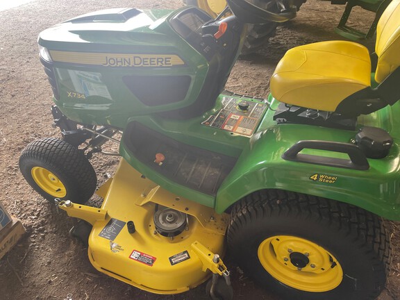  John Deere X734