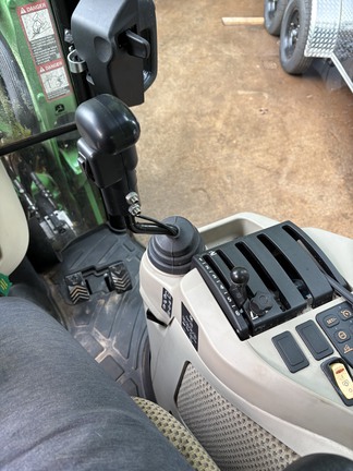 2023 John Deere 4066R-5