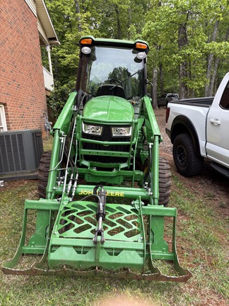 2023 John Deere 4066R-6