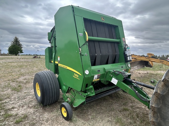 2013 John Deere 569 Used Equipment