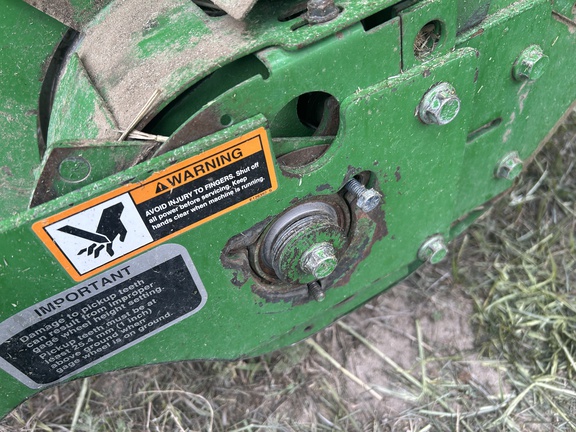 2013 John Deere 569 (17th thumbnail)
