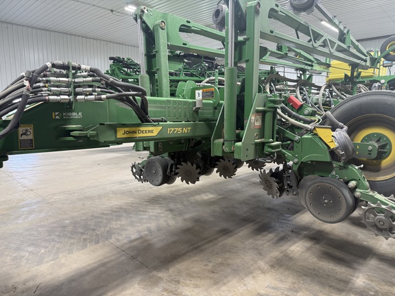 2023 John Deere 1775NT - Photo9