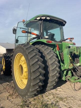 Photo of 2011 John Deere 8360R