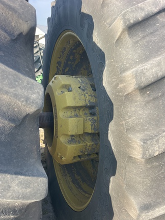 Photo of 2011 John Deere 8360R