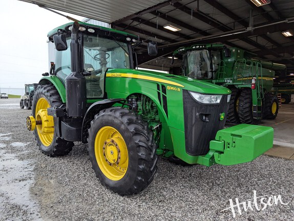 Photo of 2011 John Deere 8360R