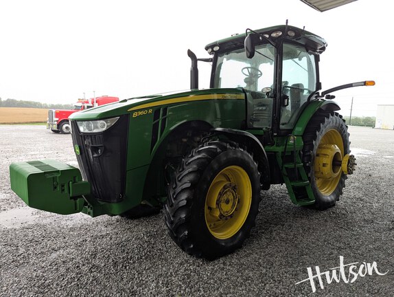 Photo of 2011 John Deere 8360R