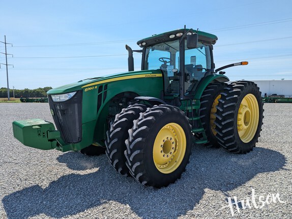 Photo of 2011 John Deere 8360R