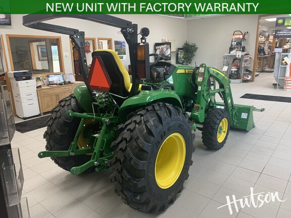Photo of 2026 John Deere 3039R