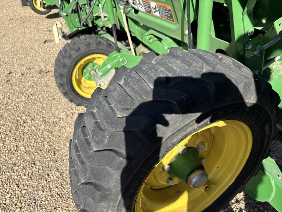 Used 2024 John Deere HD35R Combine Platforms at Horizon Ag & Turf in Lloydminster, AB - Photo20