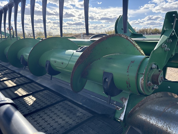 Used 2024 John Deere HD35R Combine Platforms at Horizon Ag & Turf in Lloydminster, AB - Photo11