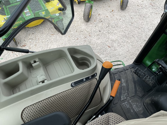 2026 John Deere 3033R-10
