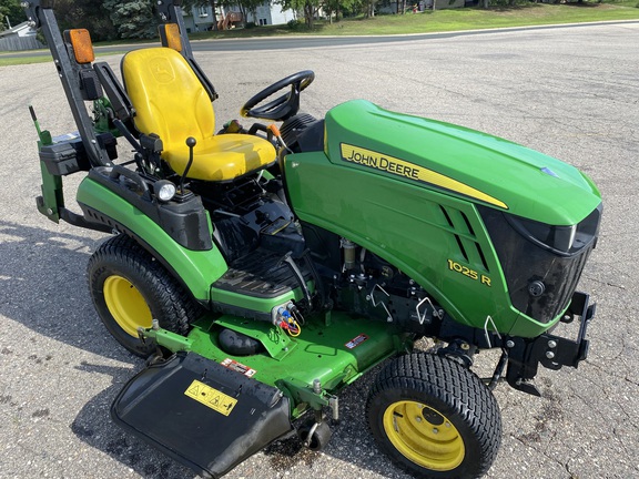 2019 John Deere 1025R - Photo5