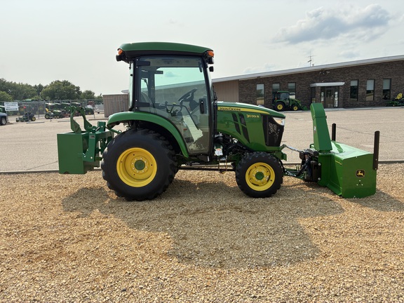 2022 John Deere 3039R - Photo4