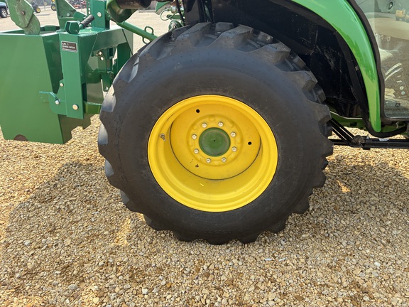 2022 John Deere 3039R - Photo13