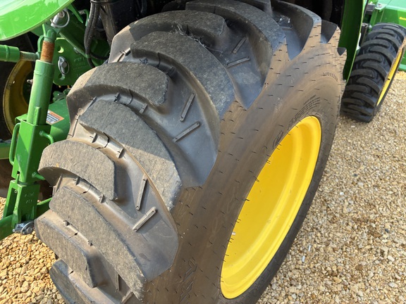 2022 John Deere 3039R - Photo15