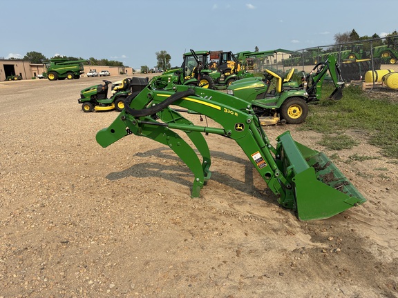 2022 John Deere 3039R - Photo38