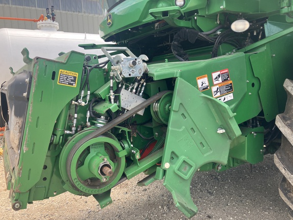 Photo of 2021 John Deere S790