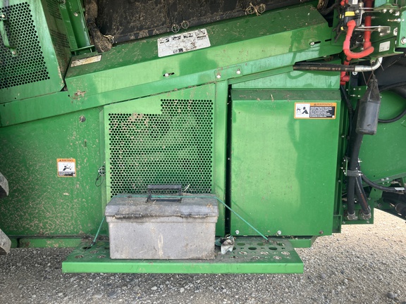 Photo of 2021 John Deere S790