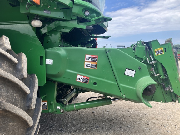 Photo of 2021 John Deere S790