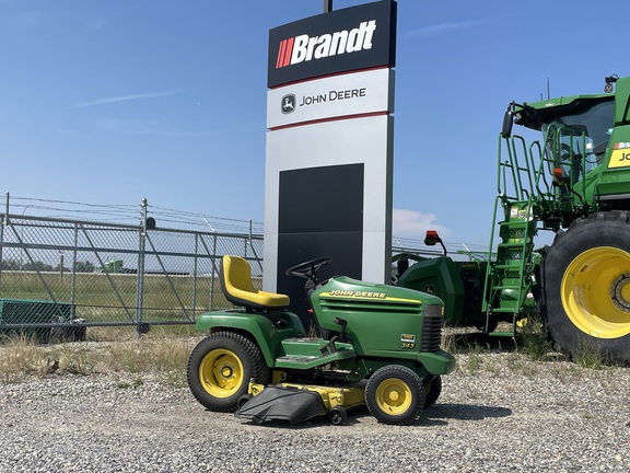 2000 John Deere 345