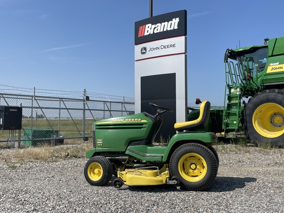 2000 John Deere 345