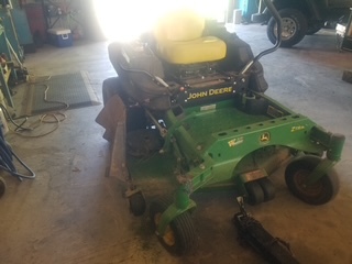 Photo of 2017 John Deere Z915E