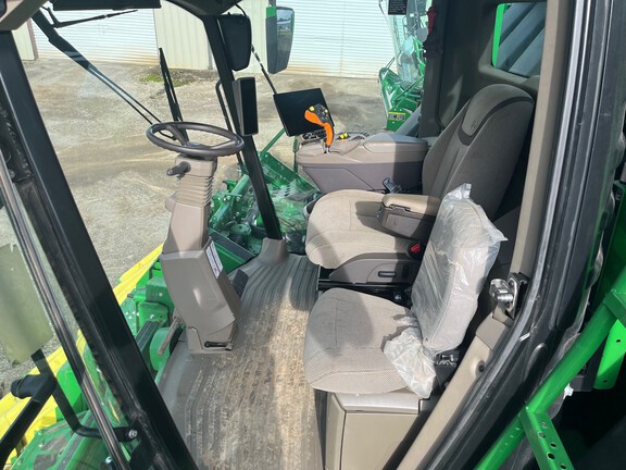 2024 John Deere CP770-2