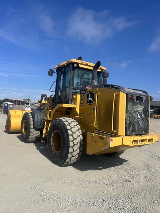 2023 John Deere 624 P