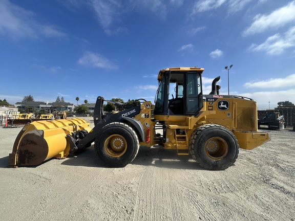 Photo of 2023 John Deere 624 P