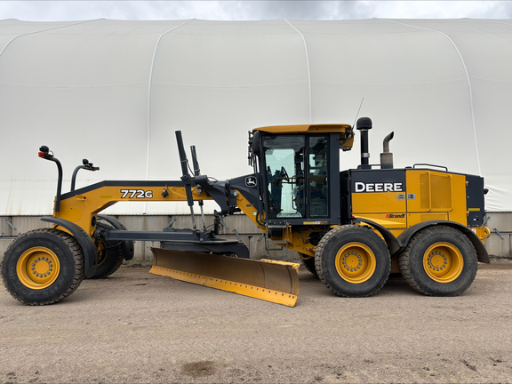 2013 John Deere 772G