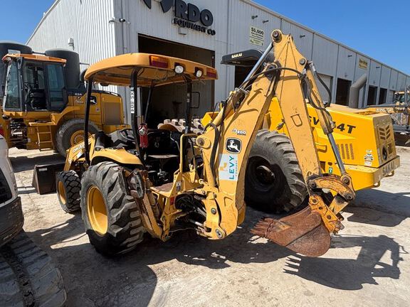 2007 John Deere 110TLB