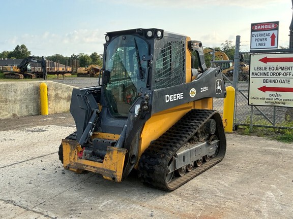 Photo of a 2024 John Deere 325G