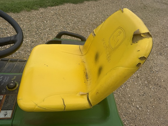 2004 John Deere X495 - Photo9