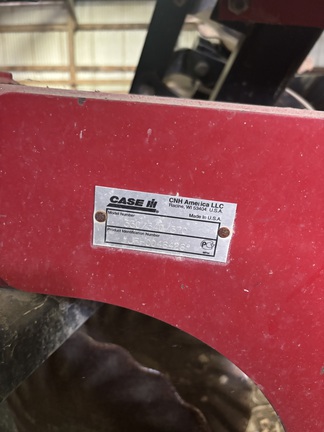 2011 Case IH 330 - Photo2