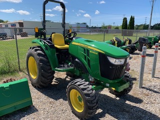 2022 John Deere 4044M