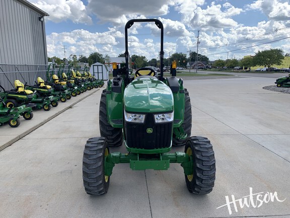 Photo of 2022 John Deere 4044M