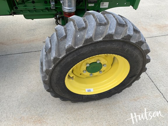 Photo of 2022 John Deere 4044M