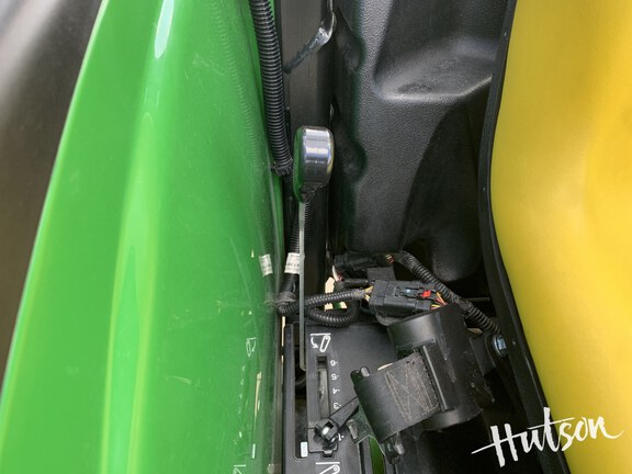 Photo of 2022 John Deere 4044M