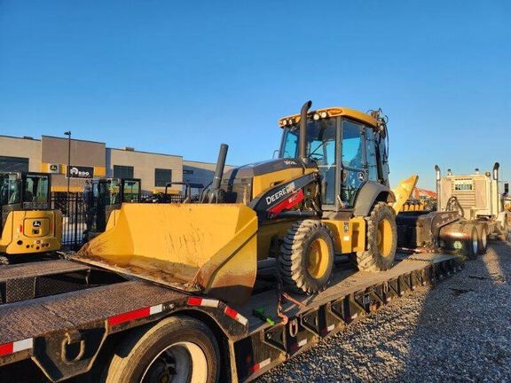 Photo of 2022 John Deere 310SL