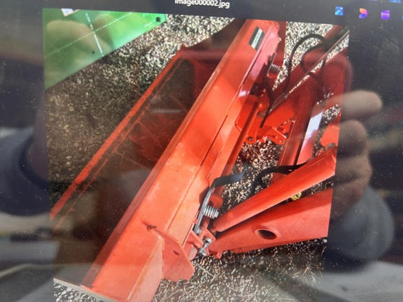 2021 Kubota LX2610 (7th thumbnail)