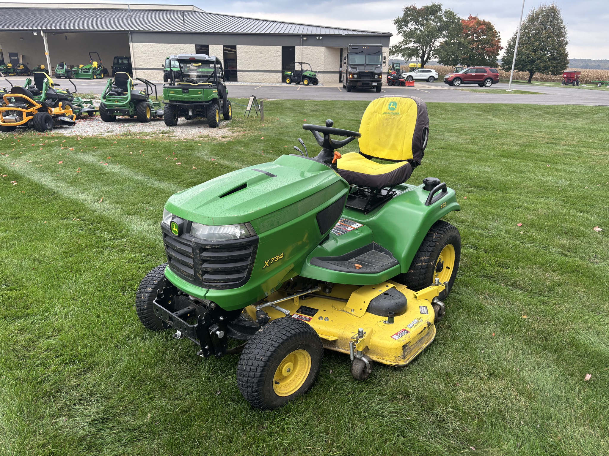 Used 2013 John Deere X734 Lawn & Garden Tractors at Koenig Equipment in Urbana, OH - PhotoXL7