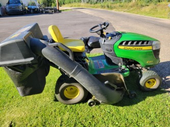  John Deere E140