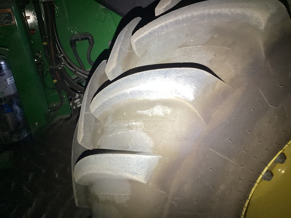 2025 John Deere S7 900 - Photo13