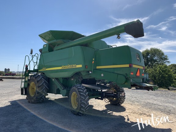 Photo of 2002 John Deere 9550