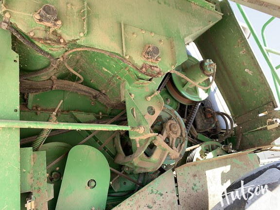Photo of 2002 John Deere 9550