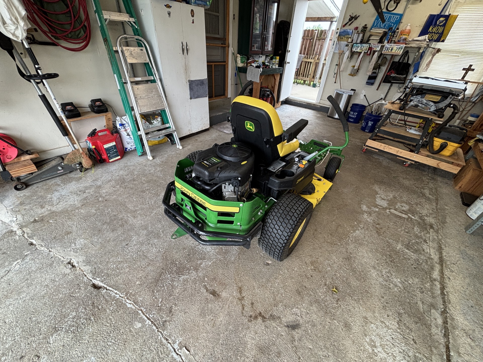 Used 2017 John Deere Z355R Zero Turn Mowers at Koenig Equipment in Germantown, OH - PhotoXL6