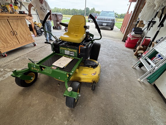 Used 2017 John Deere Z355R Zero Turn Mowers at Koenig Equipment in Germantown, OH - Photo4