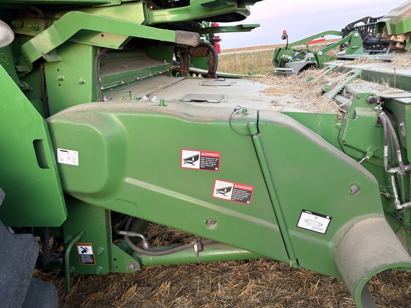 Used 2018 John Deere S790 Combines at Horizon Ag & Turf in Vermilion, AB - Photo9