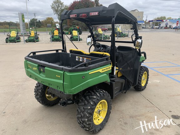 Photo of 2021 John Deere XUV 590M